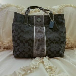 Coach 
Signature Stripe Python Tote-Black